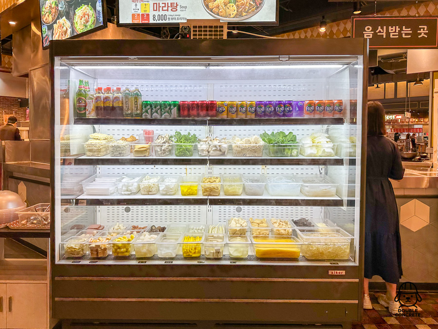 신룽푸마라탕 재료 쇼케이스 전면 전체